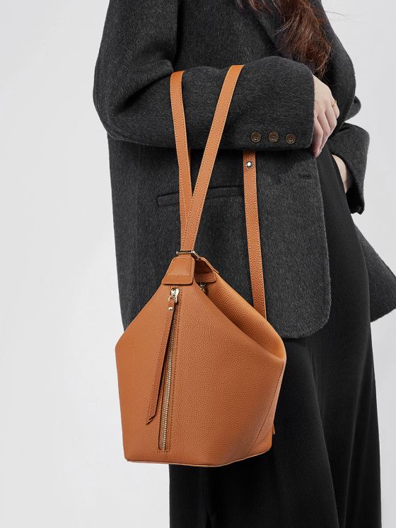 Elova Handcrafted Genuine Leather Bag in Black - E514 view 5