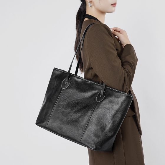 Elova Handcrafted Genuine Leather Tote Bag in Black - E513 view 7