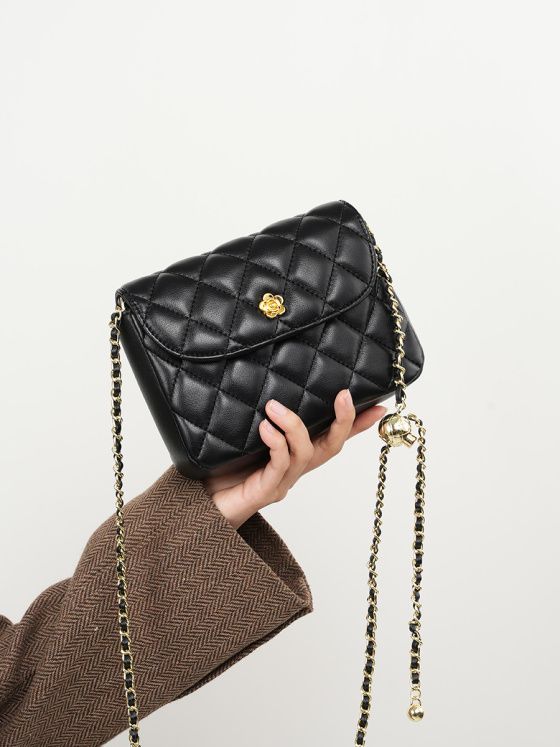 Elova Handcrafted Genuine Leather Crossbody Bag in Black - E233 view 4