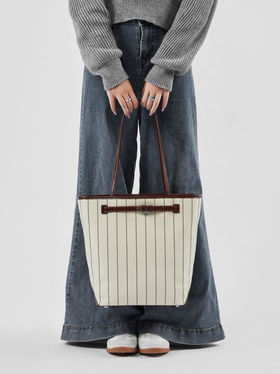 Elova Handcrafted Genuine Leather Tote Bag in Black - E468 view 6