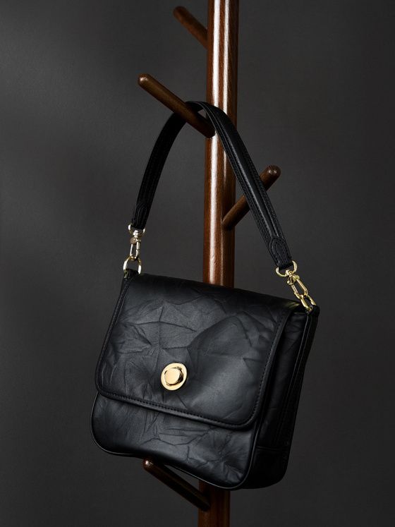 Elova Handcrafted Genuine Leather Crossbody Bag in Black - E260 view 6