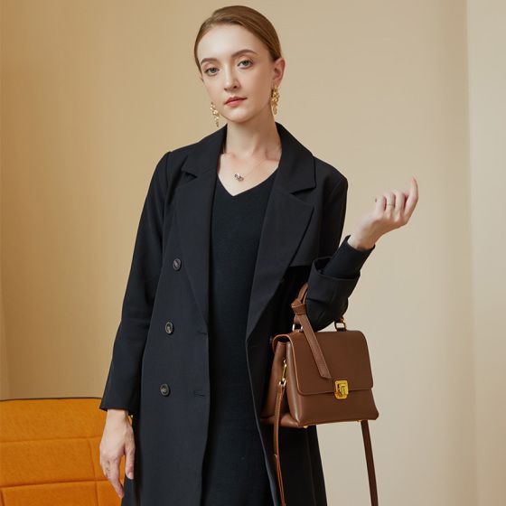 Elova Handcrafted Genuine Leather Crossbody Bag in Black - E331 view 3