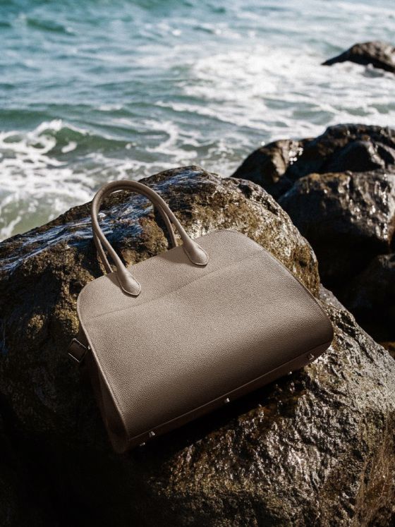 Elova Handcrafted Genuine Leather Tote Bag in Black - E567 view 4