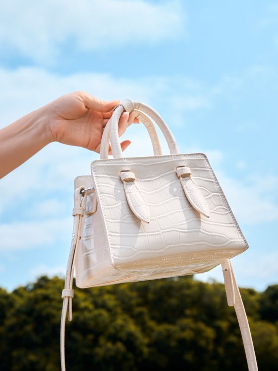 Elova Handcrafted Genuine Leather Crossbody Bag in Black - E625 view 5