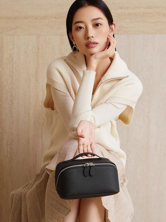 Elova Handcrafted Genuine Leather Bag in Black - E734 view 2