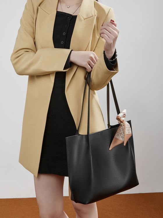 Elova Handcrafted Genuine Leather Tote Bag in Black - E815 view 8