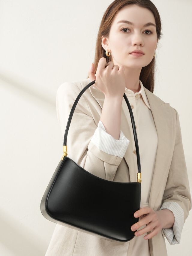 Elova Handcrafted Genuine Leather Bag in Black - E605 view 7