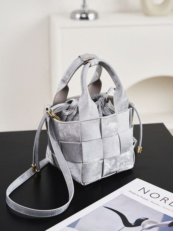 Elova Handcrafted Genuine Leather Crossbody Bag in Gray - E344 view 2