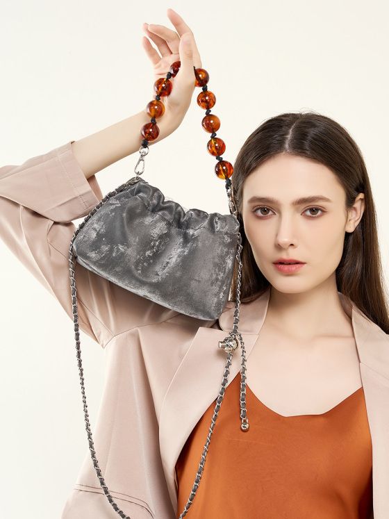 Elova Handcrafted Genuine Leather Crossbody Bag in Black - E370 view 3