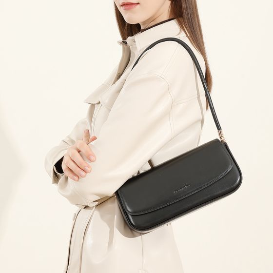 Elova Handcrafted Genuine Leather Crossbody Bag in Black - E651 view 8