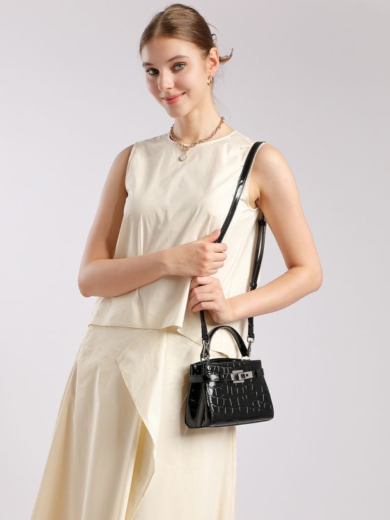 Elova Handcrafted Genuine Leather Crossbody Bag in Black - E707 view 4