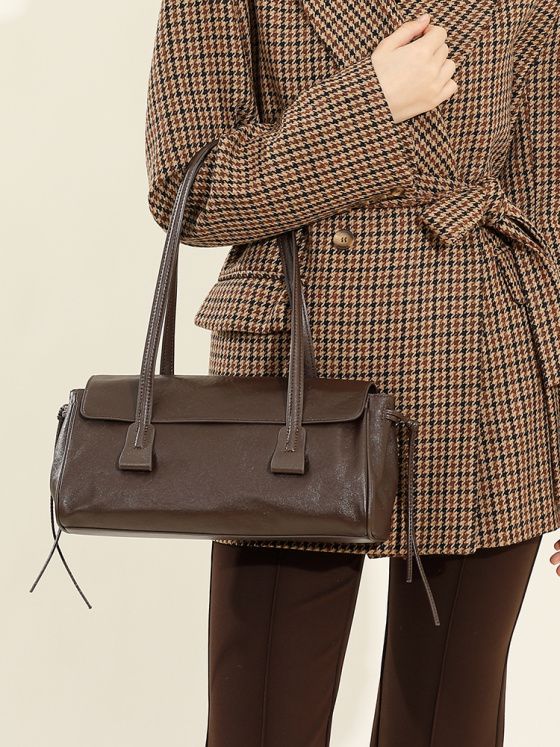 Elova Handcrafted Genuine Leather Bag in Black - E569 view 3