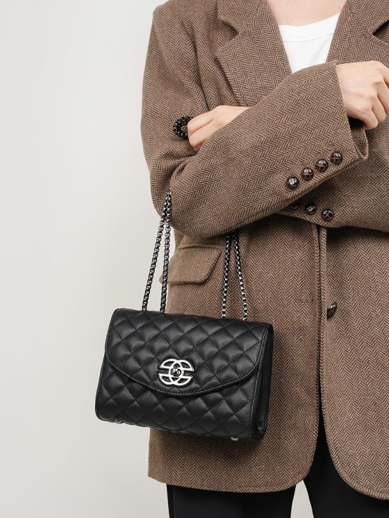 Elova Handcrafted Genuine Leather Crossbody Bag in Black - E217 view 2