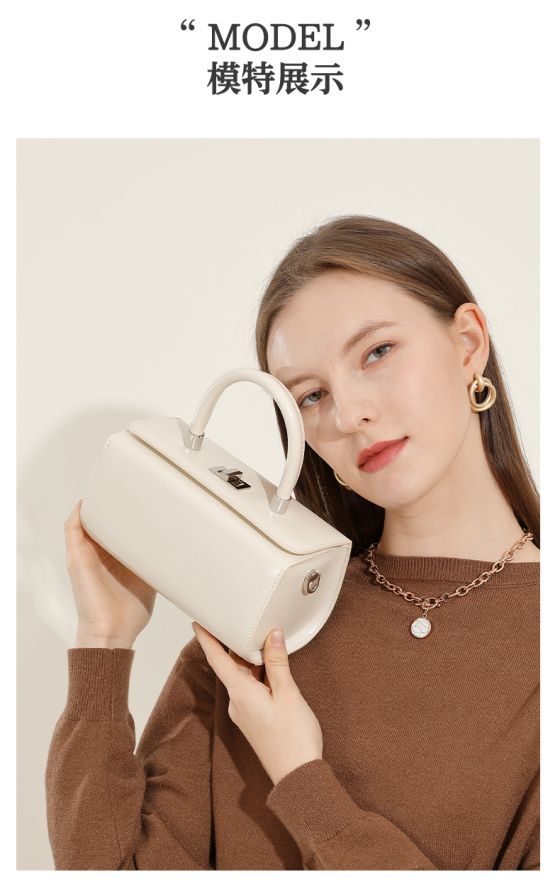 Elova Handcrafted Genuine Leather Crossbody Bag in Black - E613 view 5