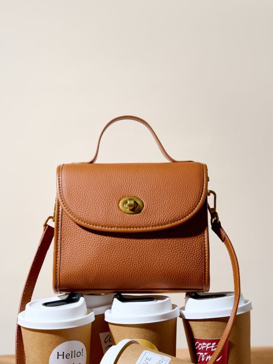 Elova Handcrafted Genuine Leather Crossbody Bag in Black - E342 view 7