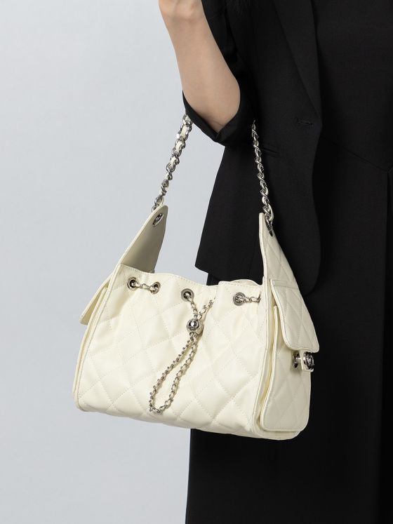 Elova Handcrafted Genuine Leather Crossbody Bag in Black - E716 view 2