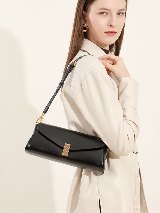 Elova Handcrafted Genuine Leather Crossbody Bag in Black - E635 view 5