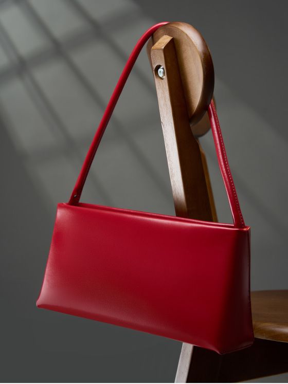 Elova Handcrafted Genuine Leather Crossbody Bag in Black - E428 view 8