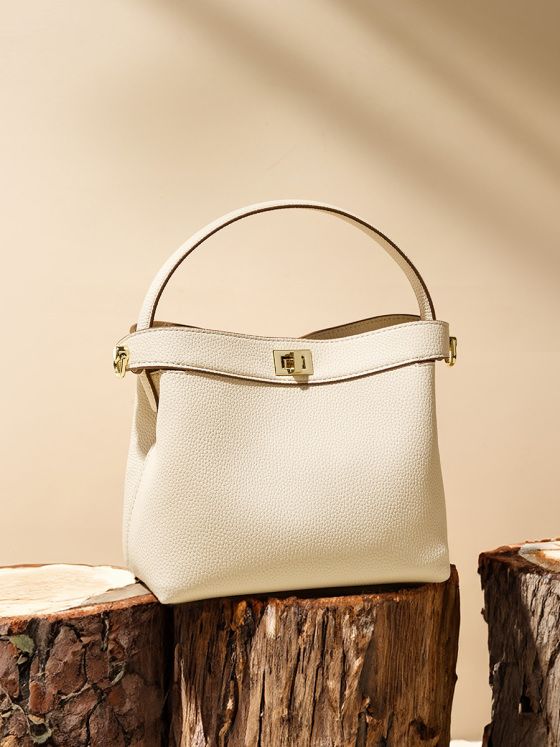 Elova Handcrafted Genuine Leather Crossbody Bag in Black - E409 view 6