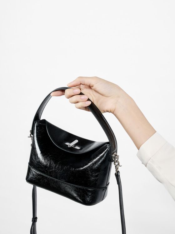 Elova Handcrafted Genuine Leather Bag in Black - E604 view 4