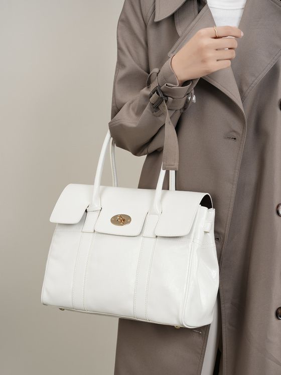 Elova Handcrafted Genuine Leather Tote Bag in Black - E256 view 3