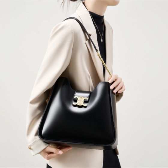 Elova Handcrafted Genuine Leather Bag in Black - E543