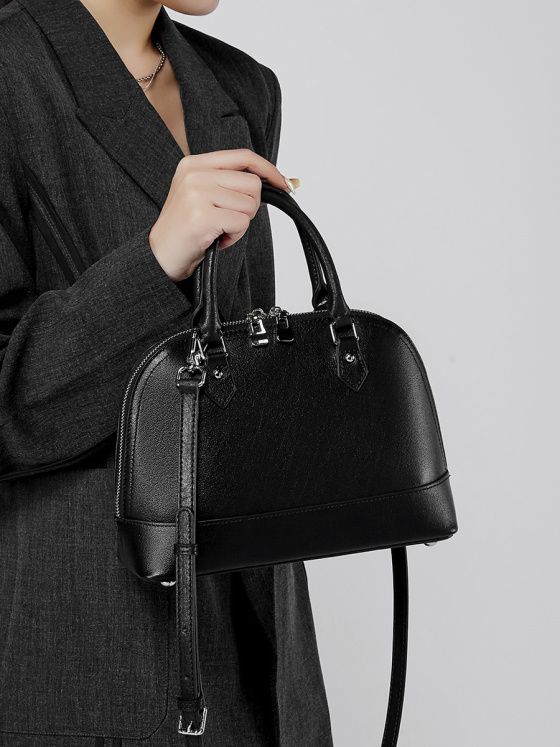 Elova Handcrafted Genuine Leather Crossbody Bag in Black - E530 view 8