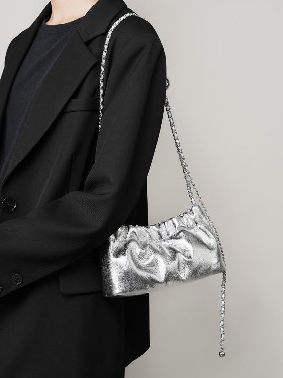 Elova Handcrafted Genuine Leather Crossbody Bag in Black - E276 view 4