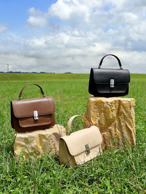 Elova Handcrafted Genuine Leather Crossbody Bag in Black - E683 view 8