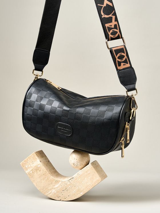 Elova Handcrafted Genuine Leather Crossbody Bag in Black - E372 view 5