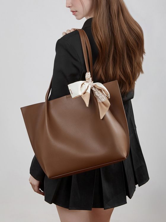 Elova Handcrafted Genuine Leather Tote Bag in Black - E815 view 4