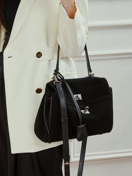 Elova Handcrafted Genuine Leather Crossbody Bag in Black - E784 view 4