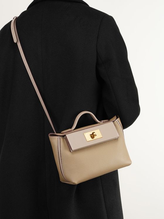 Elova Handcrafted Genuine Leather 424mini Crossbody Bag in Black - E215 view 3