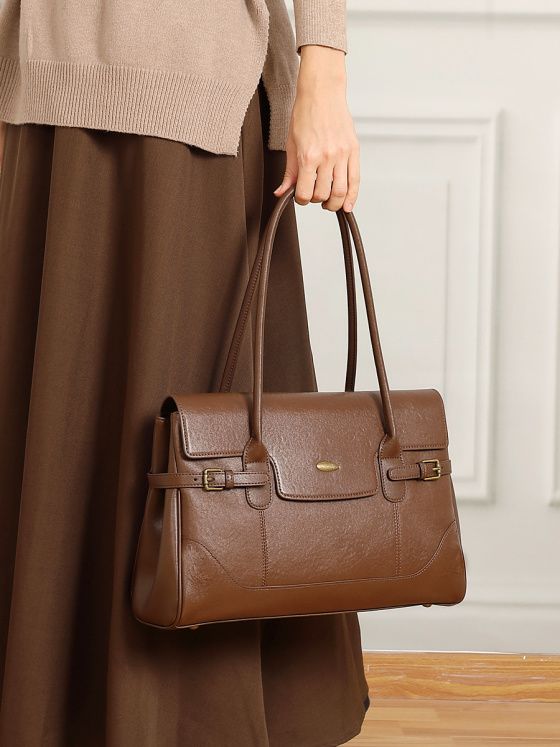 Elova Handcrafted Genuine Leather Tote Bag in Black - E743 view 5