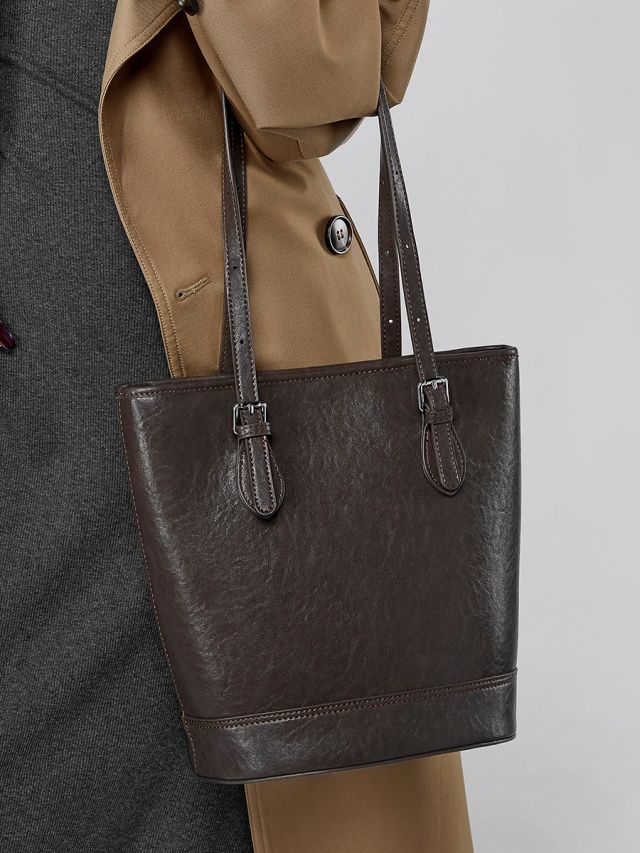 Elova Handcrafted Genuine Leather Tote Bag in Black - E538 view 8