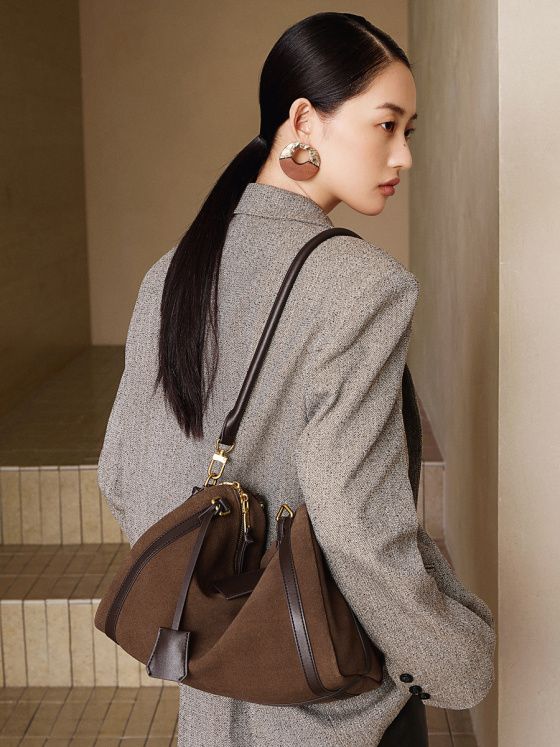 Elova Handcrafted Genuine Leather Crossbody Bag in Brown - E738 view 5