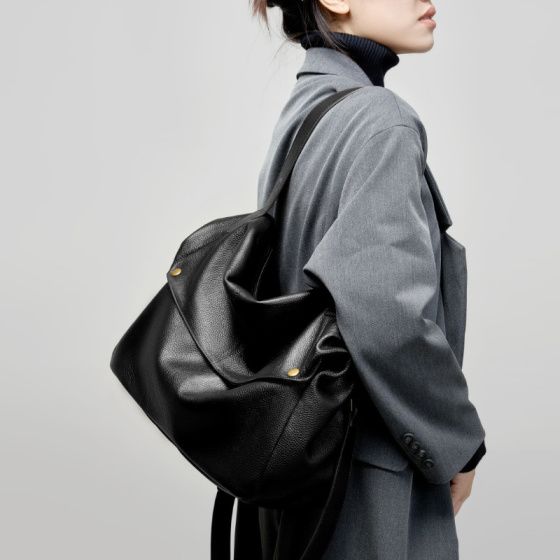 Elova Handcrafted Genuine Leather Tote Bag in Black - E566 view 3