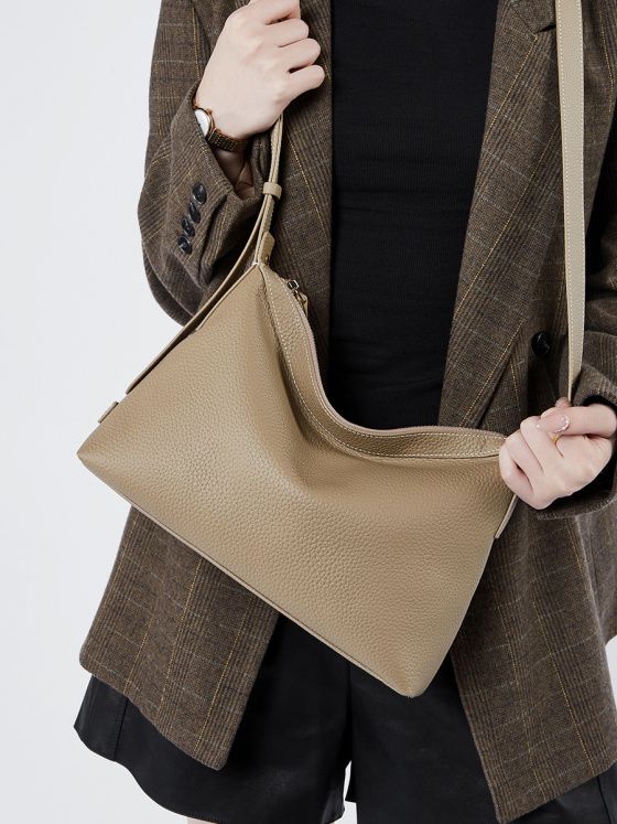 Elova Handcrafted Genuine Leather Crossbody Bag in Gray - E519 view 6