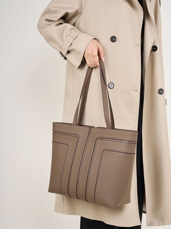 Elova Handcrafted Genuine Leather Crossbody Bag in Black - E234 view 2