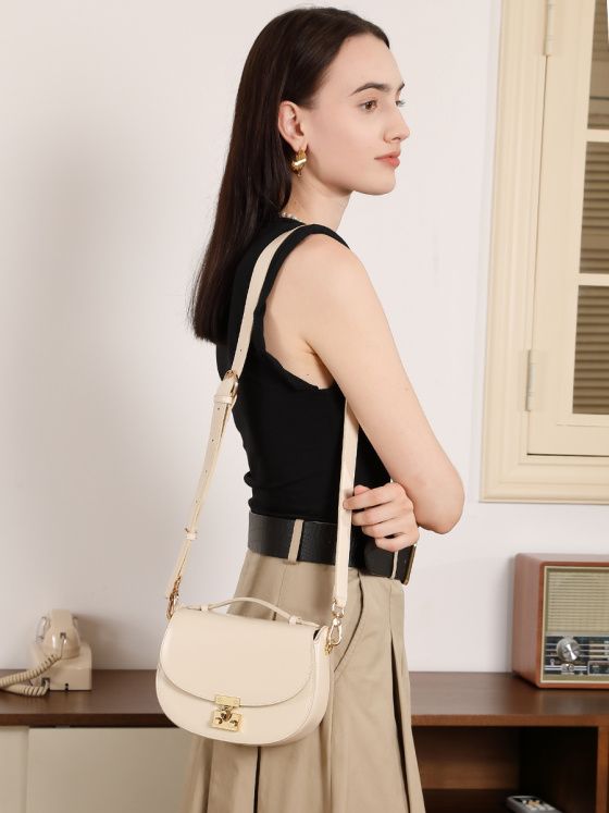 Elova Handcrafted Genuine Leather Bag in Black - E685 view 3