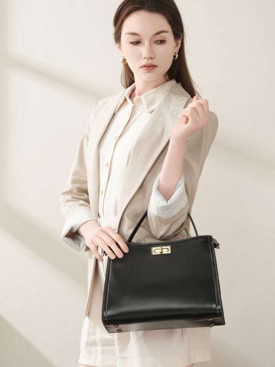 Elova Handcrafted Genuine Leather Crossbody Bag in Black - E634 view 4