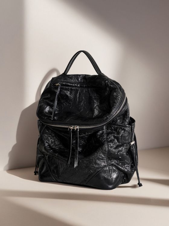 Elova Handcrafted Genuine Leather Backpack in Black - E547 view 5