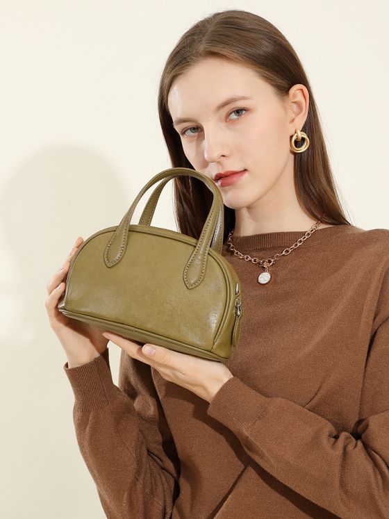 Elova Handcrafted Genuine Leather Bag in Black - E568 view 7