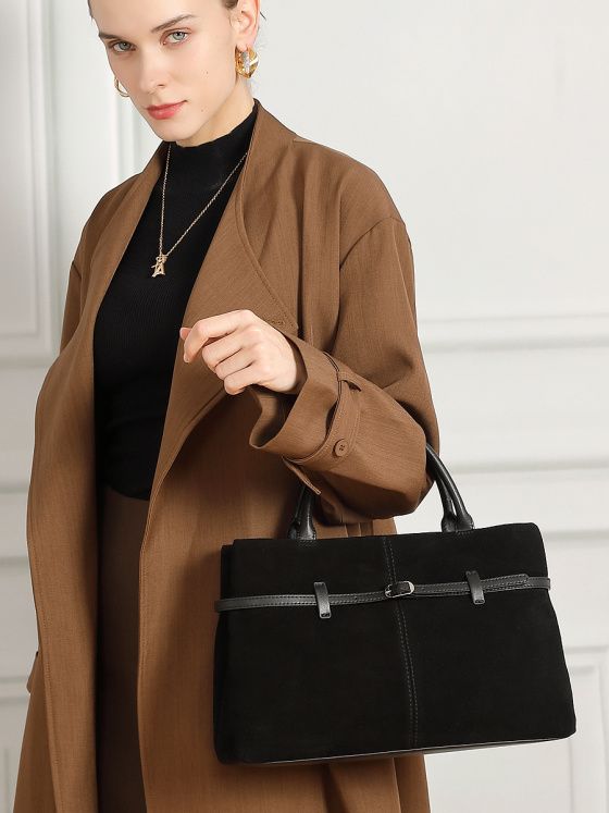 Elova Handcrafted Genuine Leather Crossbody Bag in Black - E754 view 8