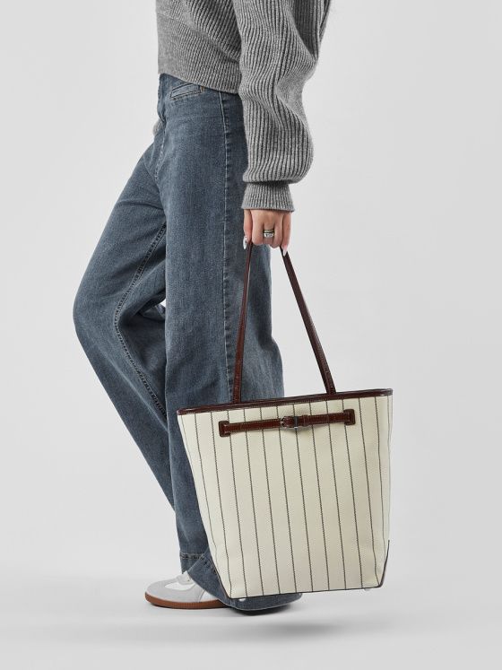 Elova Handcrafted Genuine Leather Tote Bag in Black - E468 view 8