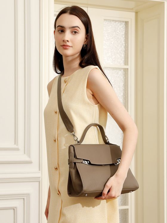 Elova Handcrafted Genuine Leather Bag in Black - E687 view 5