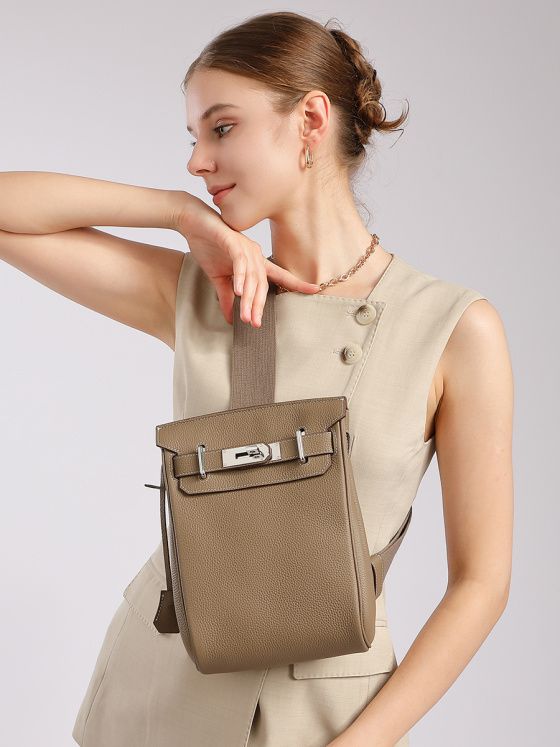 Elova Handcrafted Genuine Leather Togo Crossbody Bag in Black - E708 view 4