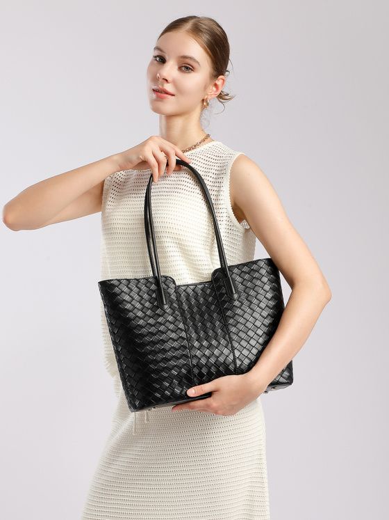 Elova Handcrafted Genuine Leather Bag in Black - E706 view 5