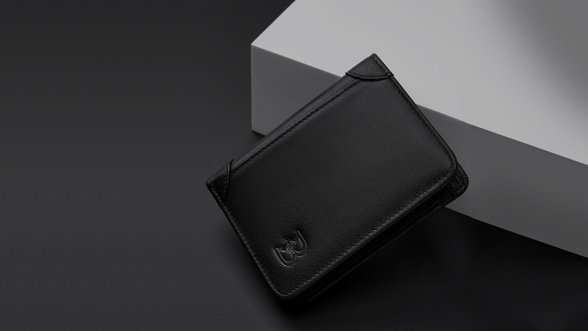 Handcrafted Genuine Leather Bag view 2