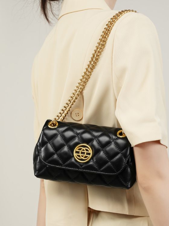 Elova Handcrafted Genuine Leather Crossbody Bag in Black - E445 view 3